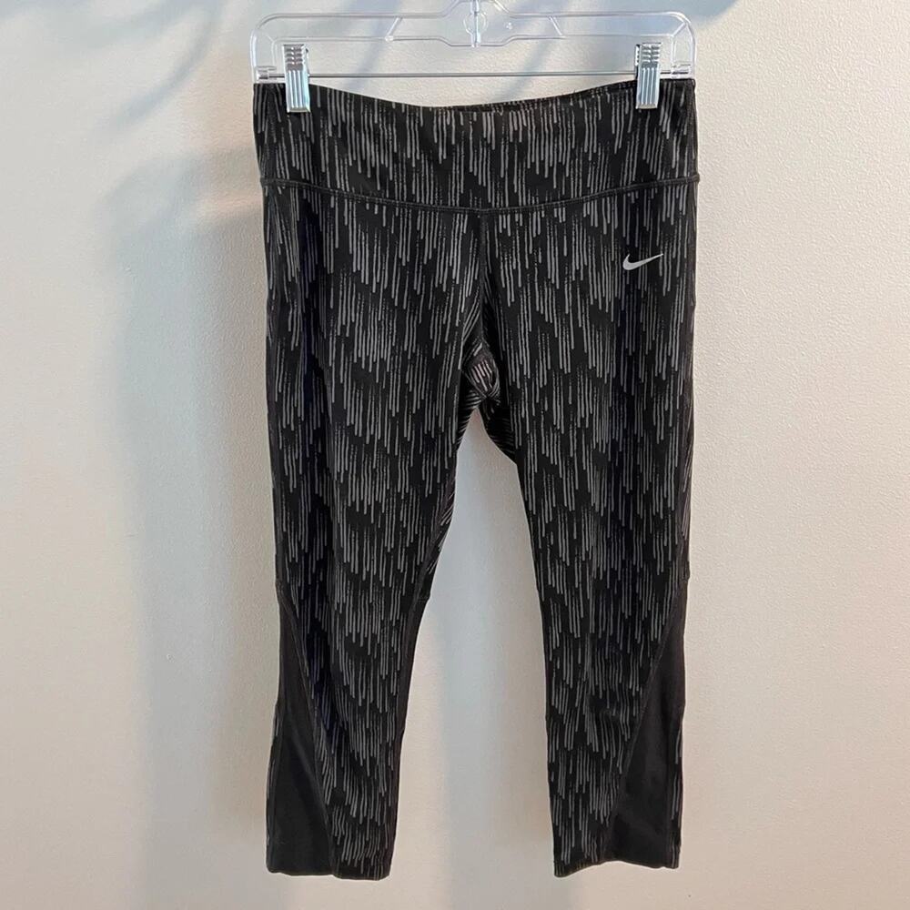 Nike Black Patterned Dri-fit Athletic Leggings Size M